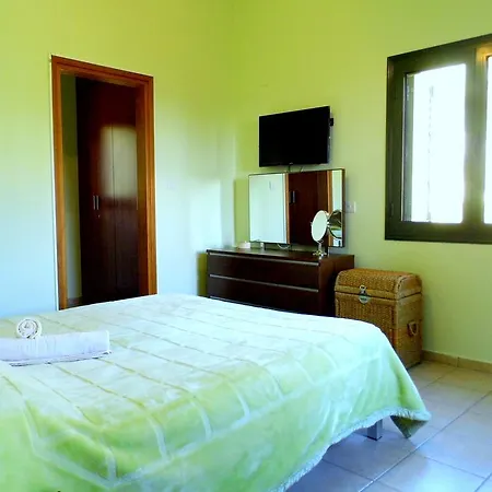 Villa Mountain Moniátisz